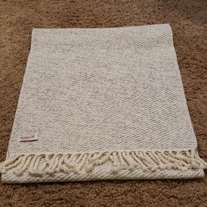 Cream & Silver Table Runner